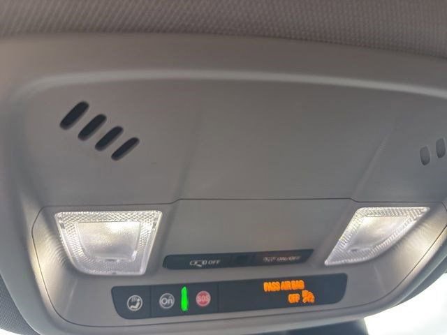 Used 2023 Chevrolet Malibu LT image 29