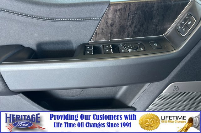 New 2025 Ford F250 Lariat w/ Lariat Ultimate Package image 8
