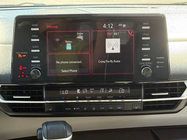 Used 2021 Toyota Sienna XLE FWD image 12