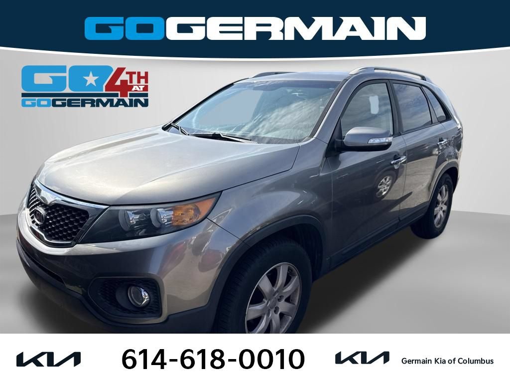 Used 2013 Kia Sorento LX w/ Convenience Pkg FWD image 1