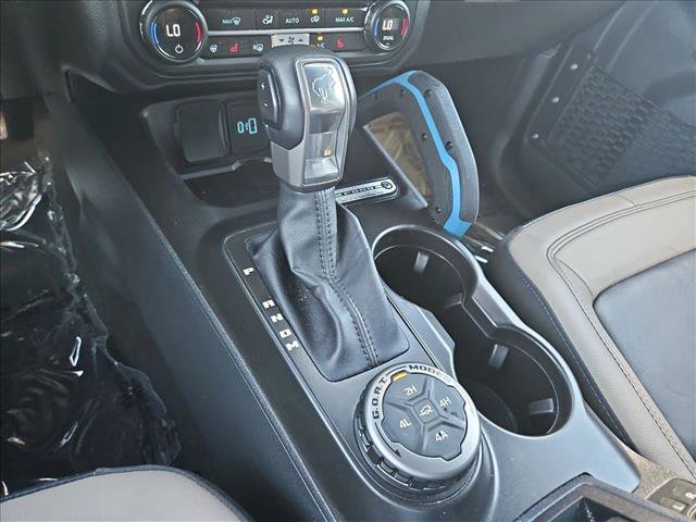 Used 2023 Ford Bronco Wildtrak AWD/4WD image 12