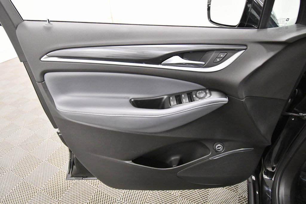 Used 2023 Buick Enclave Essence w/ Sport Touring Edition image 13