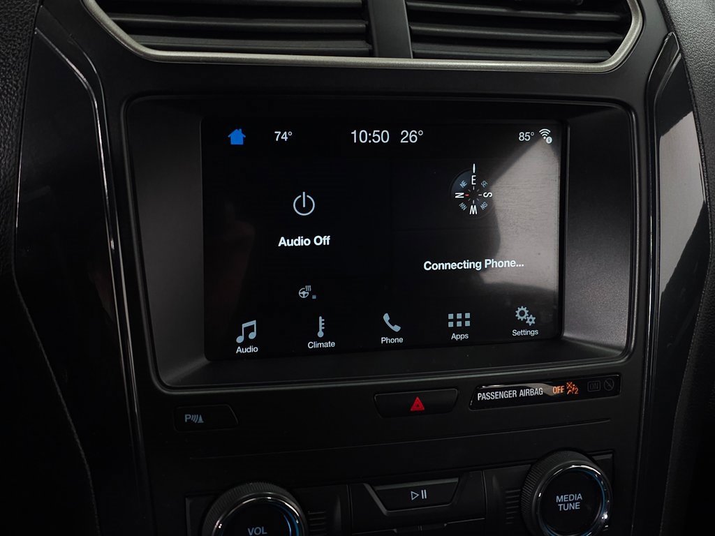 Used 2018 Ford Explorer XLT w/ Equipment Group 202A image 22