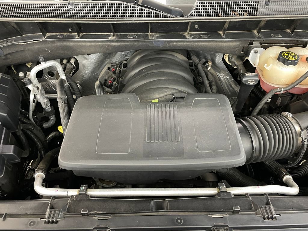 Certified 2022 Chevrolet Silverado 1500 RST w/ LPO, Blackout Package AWD/4WD image 46
