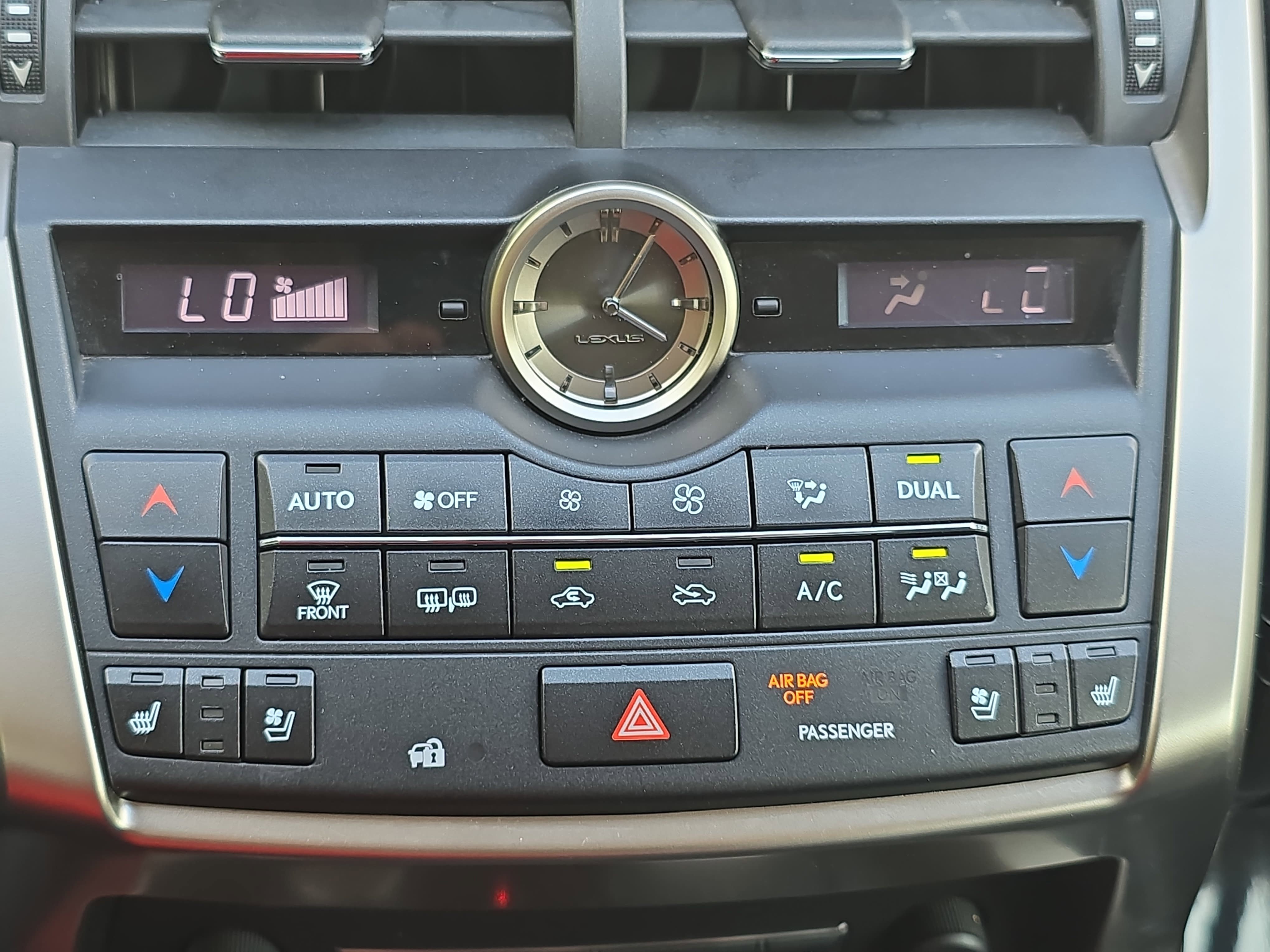Used 2015 Lexus NX 200t FWD w/ Premium Package image 24