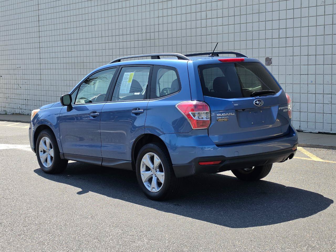 Used 2015 Subaru Forester 2.5i w/ Alloy Wheel Package AWD/4WD image 5