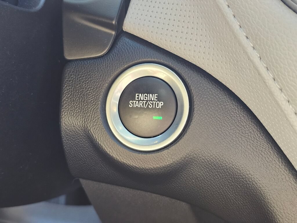 Used 2018 Chevrolet Equinox Premier AWD/4WD image 26