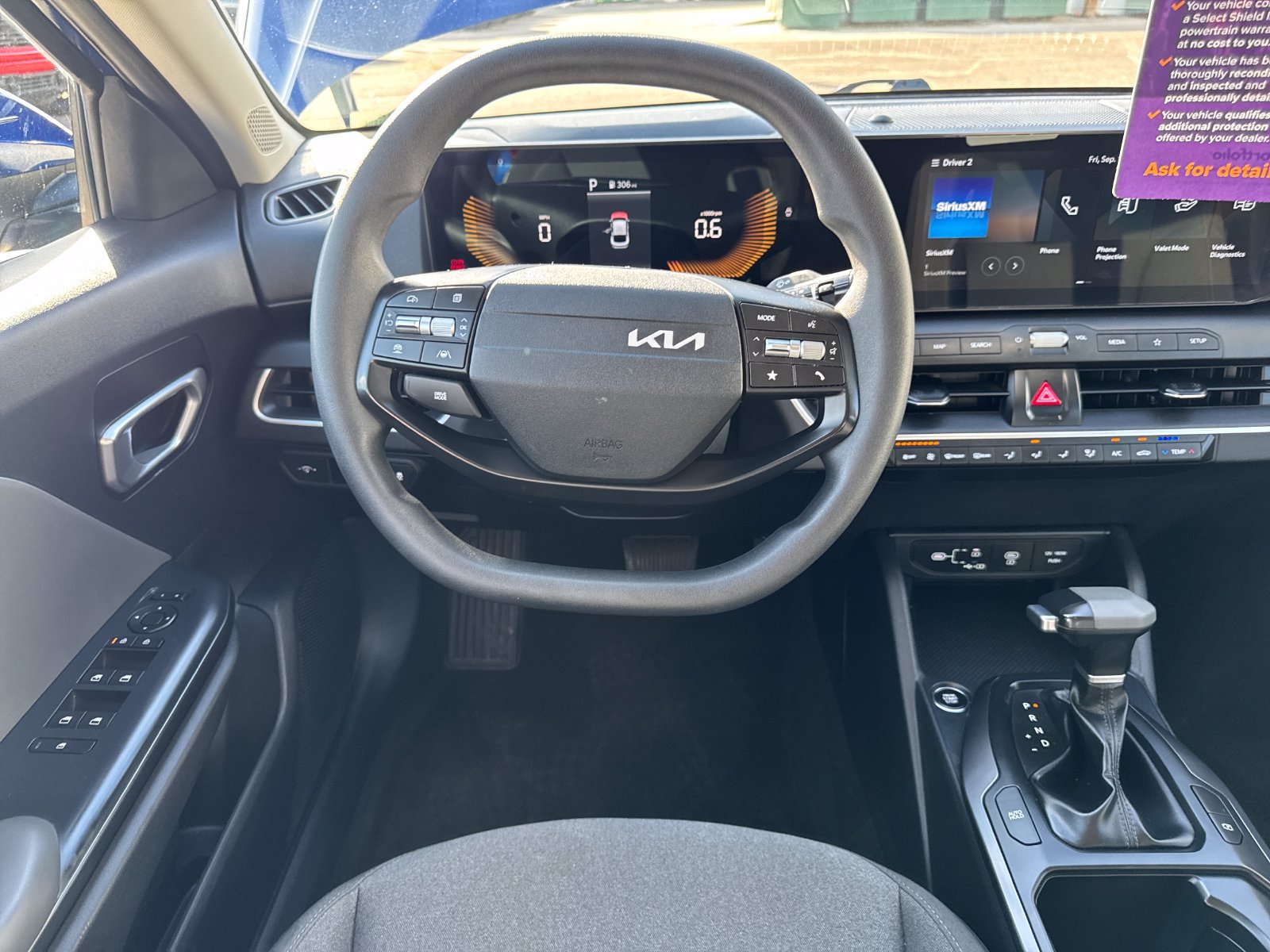 Used 2025 Kia K4 FWD image 22