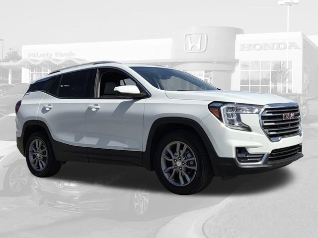 Used 2023 GMC Terrain SLT w/ Tech Package image 5