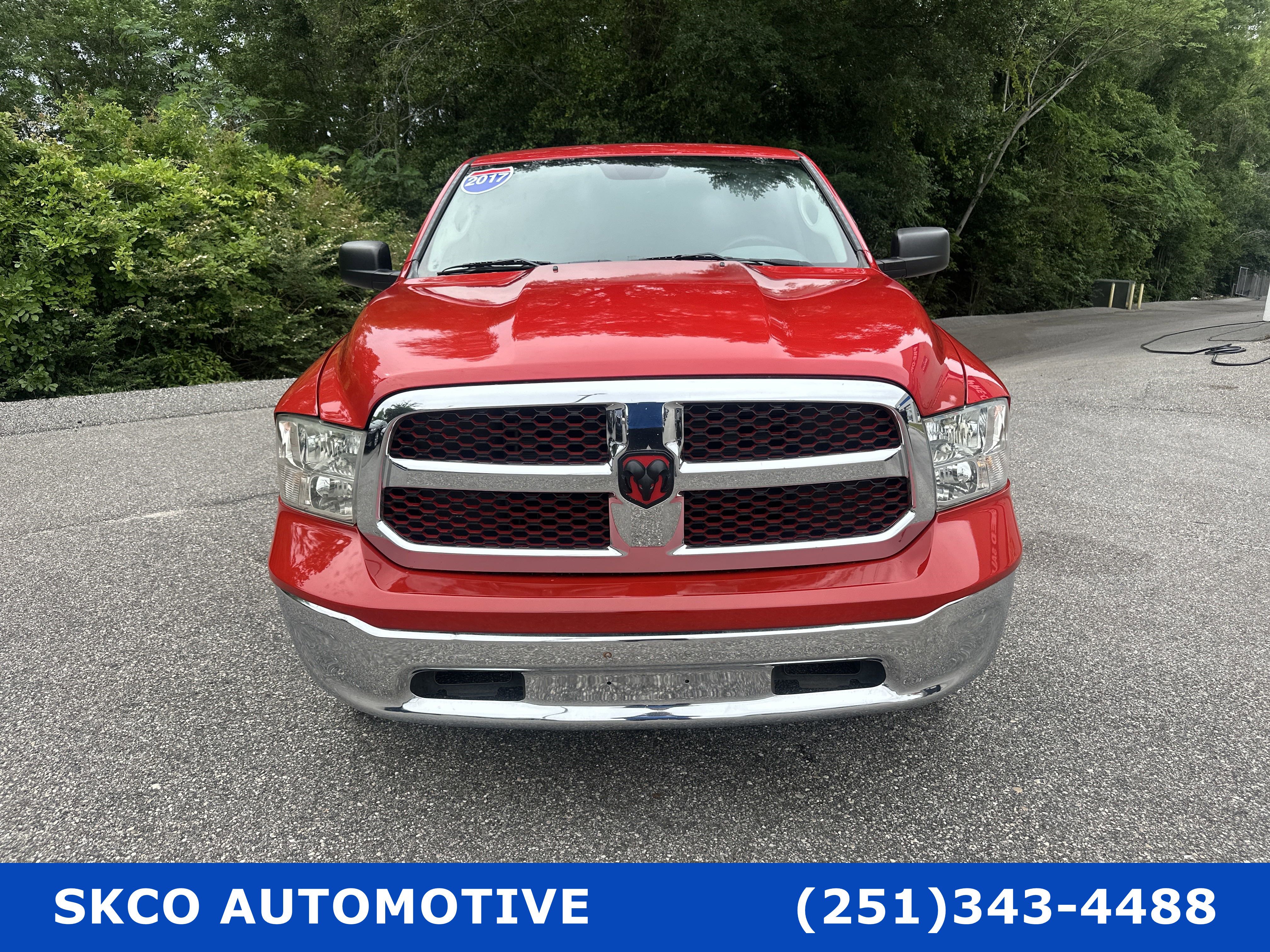 Used 2017 RAM 1500 Classic SLT image 8