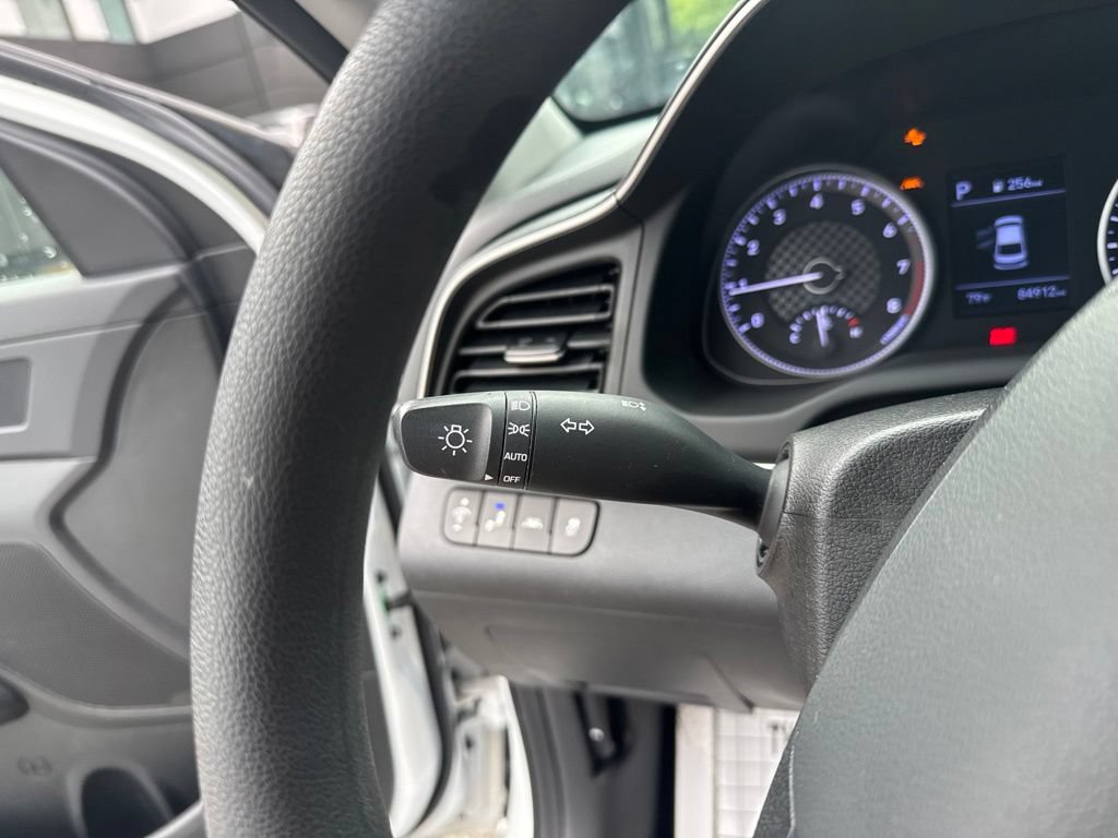 Used 2020 Hyundai Elantra SEL w/ Cargo Package (C1) FWD image 37