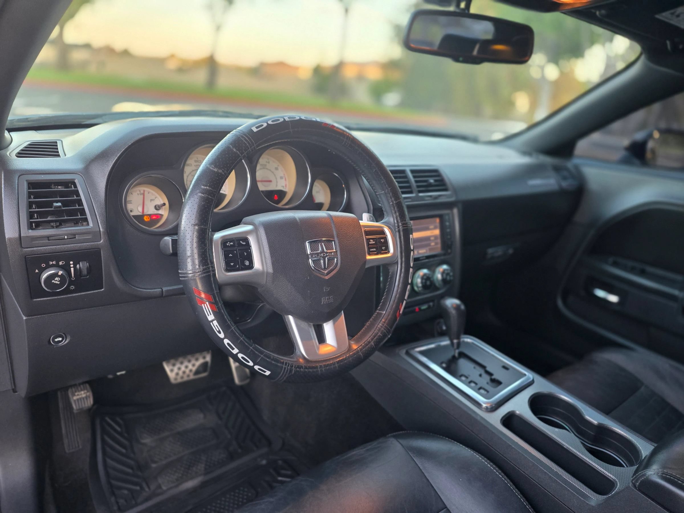 Used 2012 Dodge Challenger R/T Plus RWD image 15