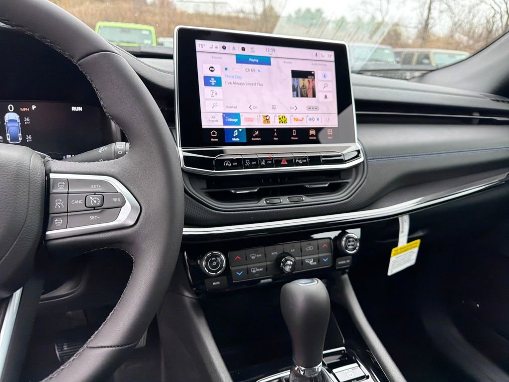 New 2026 Jeep Compass Limited w/ Sun, Sound & Navigation Group image 16