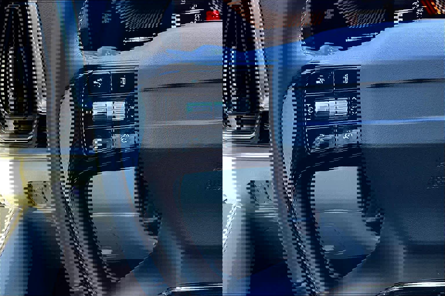 Used 2026 Kia Sorento S image 46