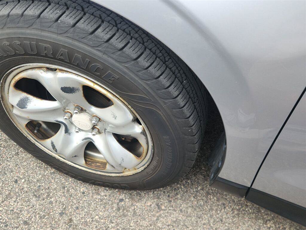 Used 2014 Subaru Forester 2.5i AWD/4WD image 8
