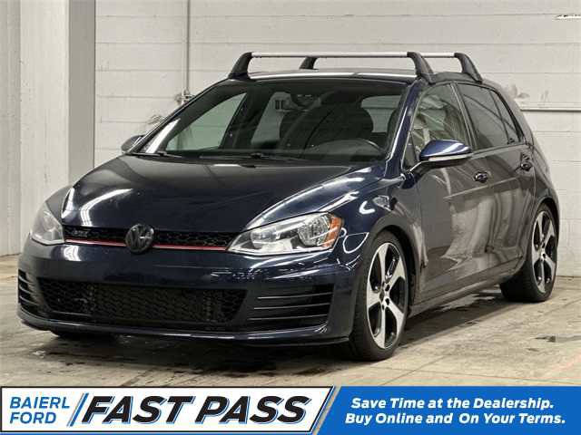 Used 2017 Volkswagen GTI S image 1