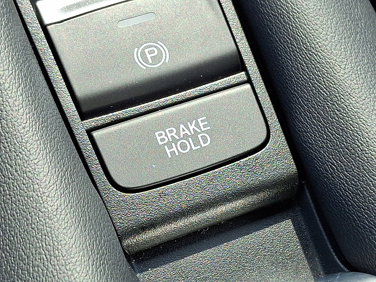 Used 2024 Honda HR-V Sport image 25