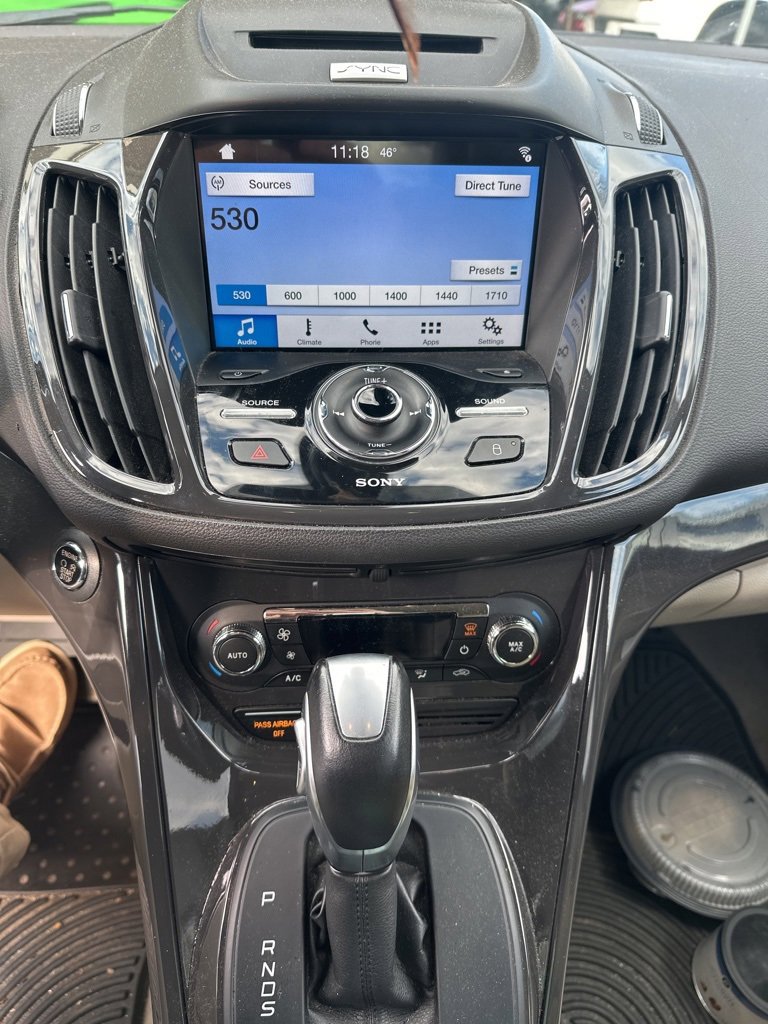 Used 2016 Ford Escape Titanium image 1