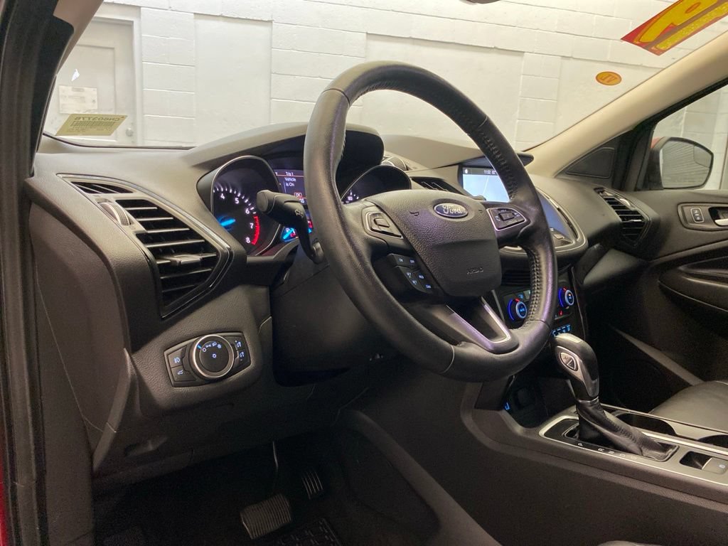 Used 2019 Ford Escape Titanium FWD image 20