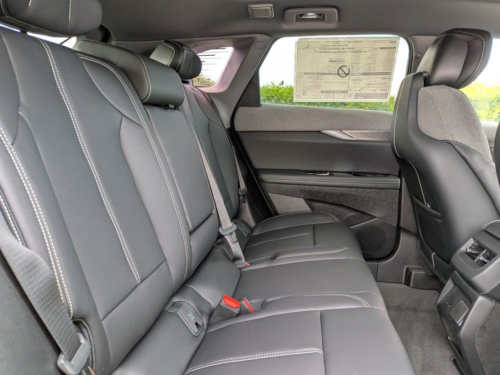 New 2026 Cadillac Optiq Luxury 1 RWD image 27