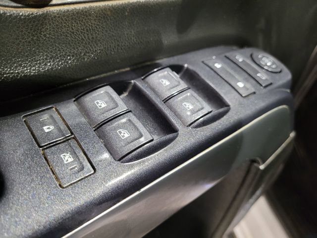 Used 2018 Chevrolet Silverado 1500 LT w/ Texas Edition image 43