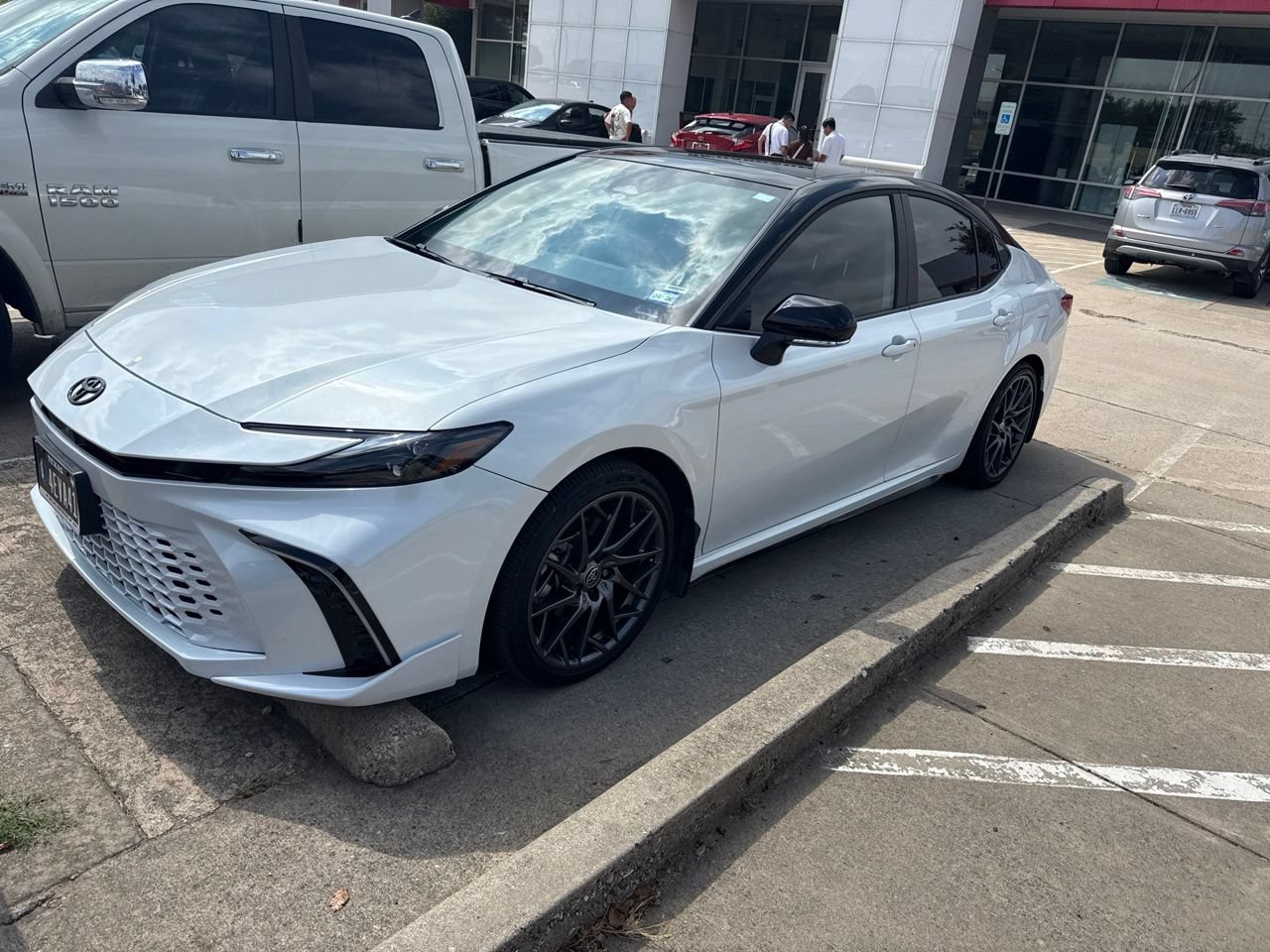 Used 2026 Toyota Camry XSE FWD image 1