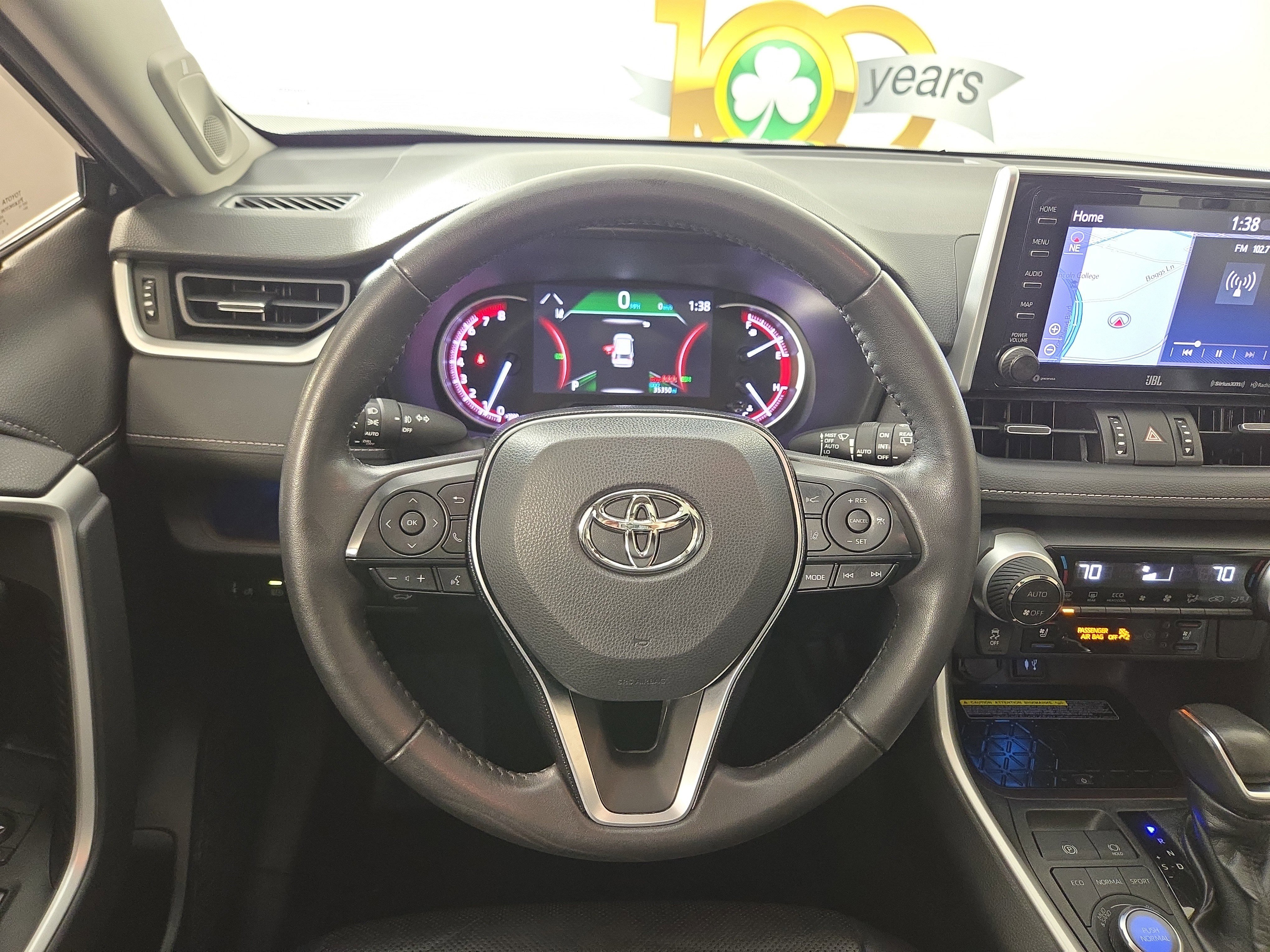 Used 2019 Toyota RAV4 Limited image 14