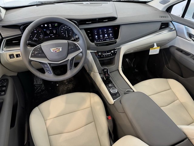 New 2026 Cadillac XT5 Premium Luxury w/ Driver Assist Package image 6