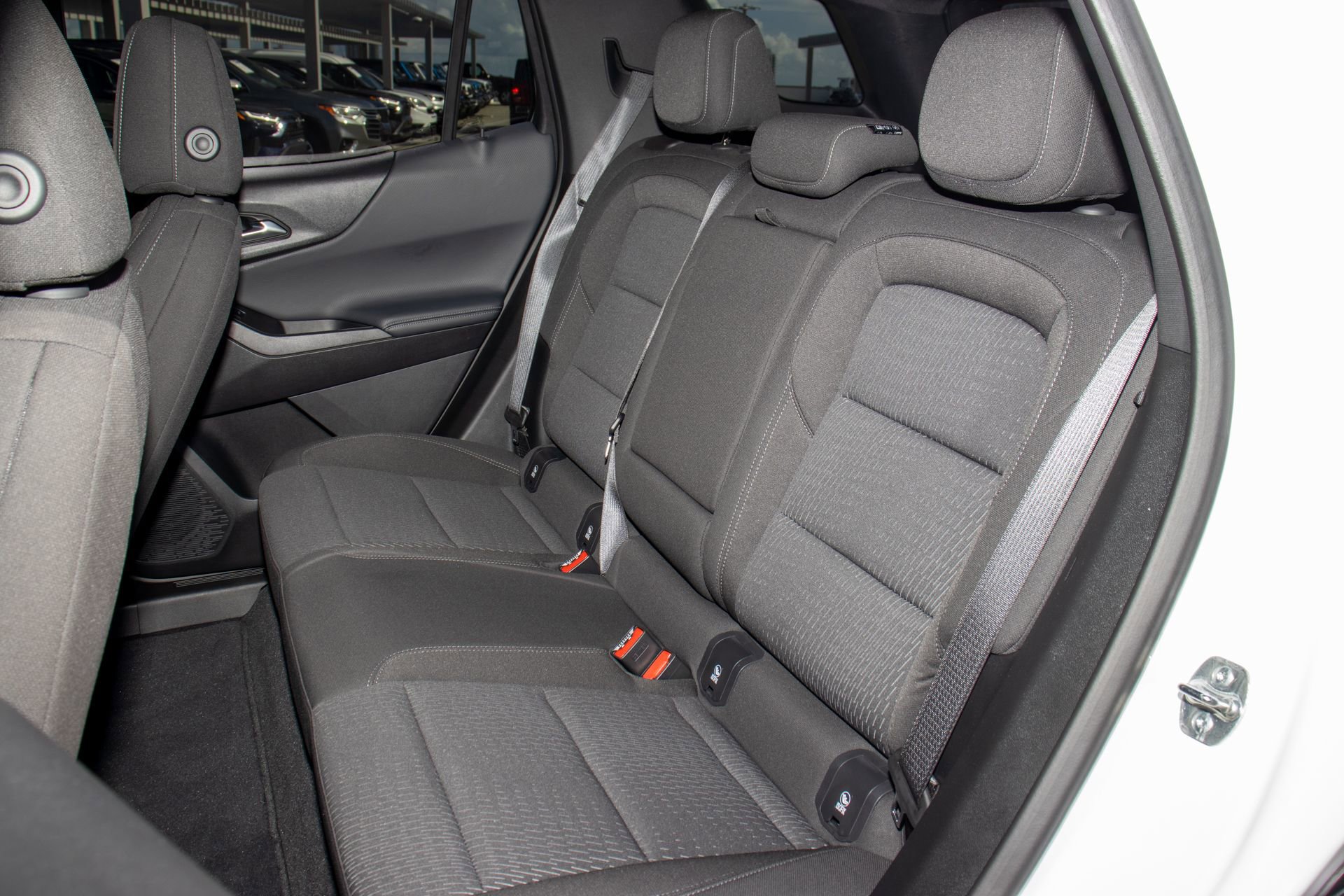 Used 2025 Chevrolet Equinox LT image 16