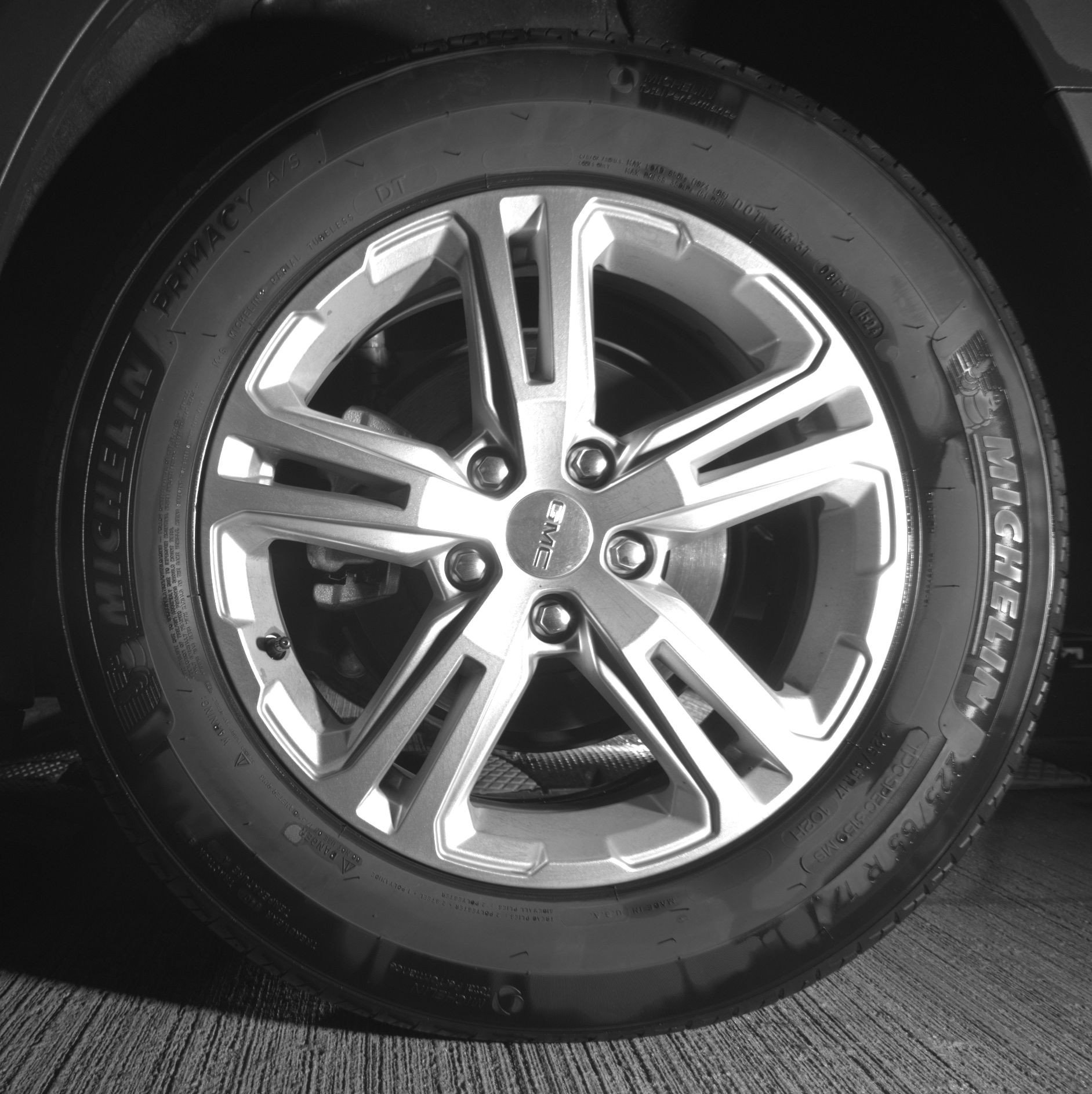 Used 2024 GMC Terrain SLE image 19