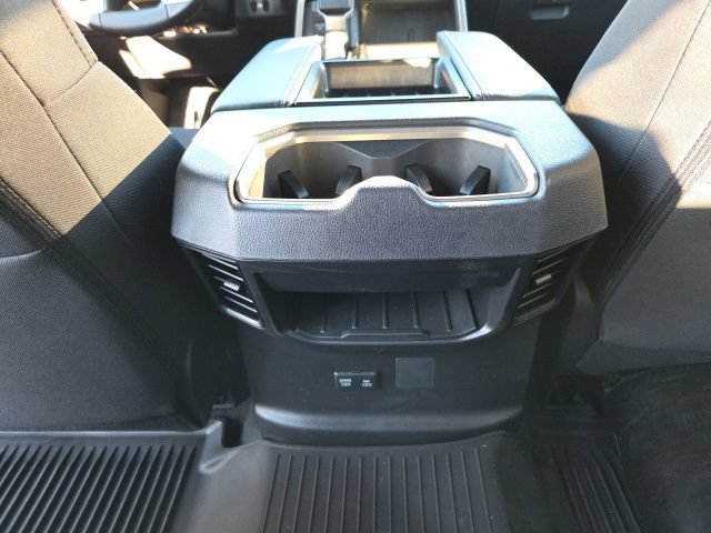 Used 2025 Toyota Tundra SR5 AWD/4WD image 21
