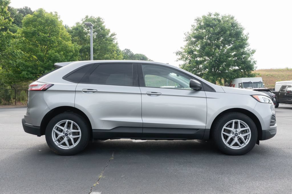 Used 2021 Ford Edge SE AWD/4WD image 10