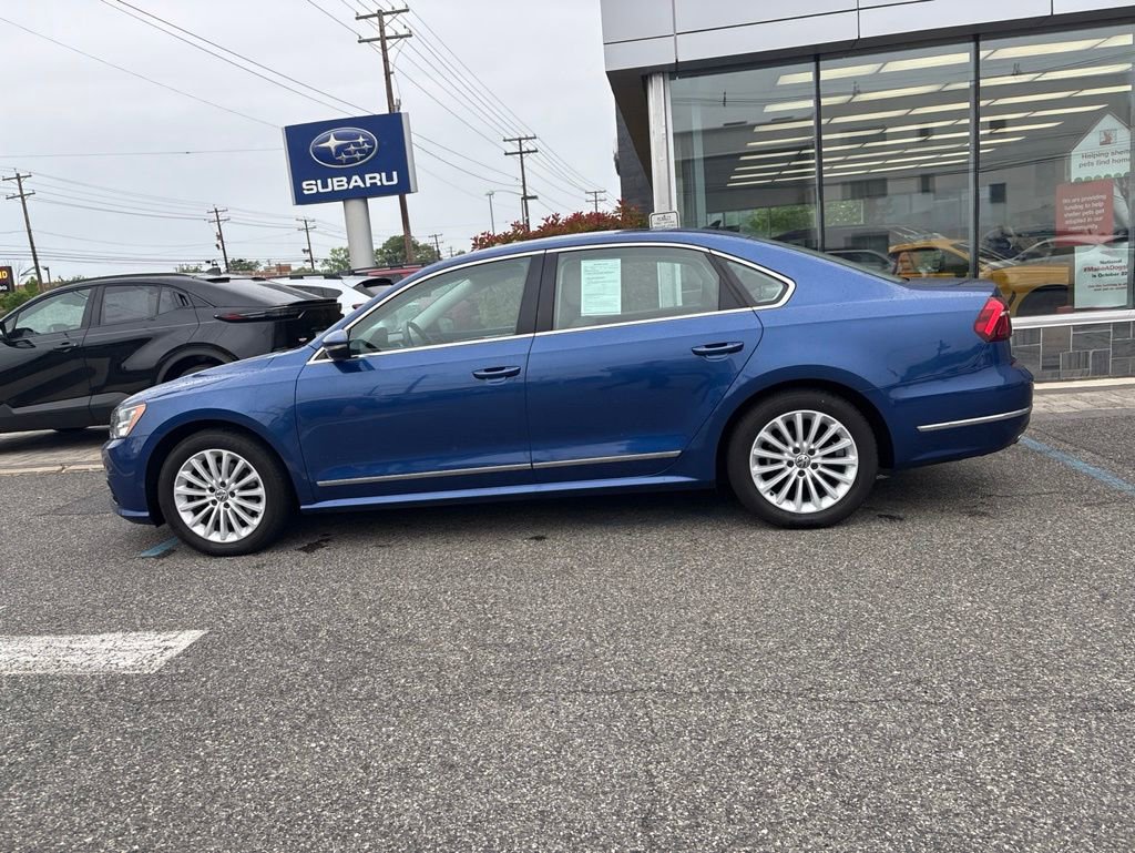 Used 2017 Volkswagen Passat 1.8T SE FWD image 10