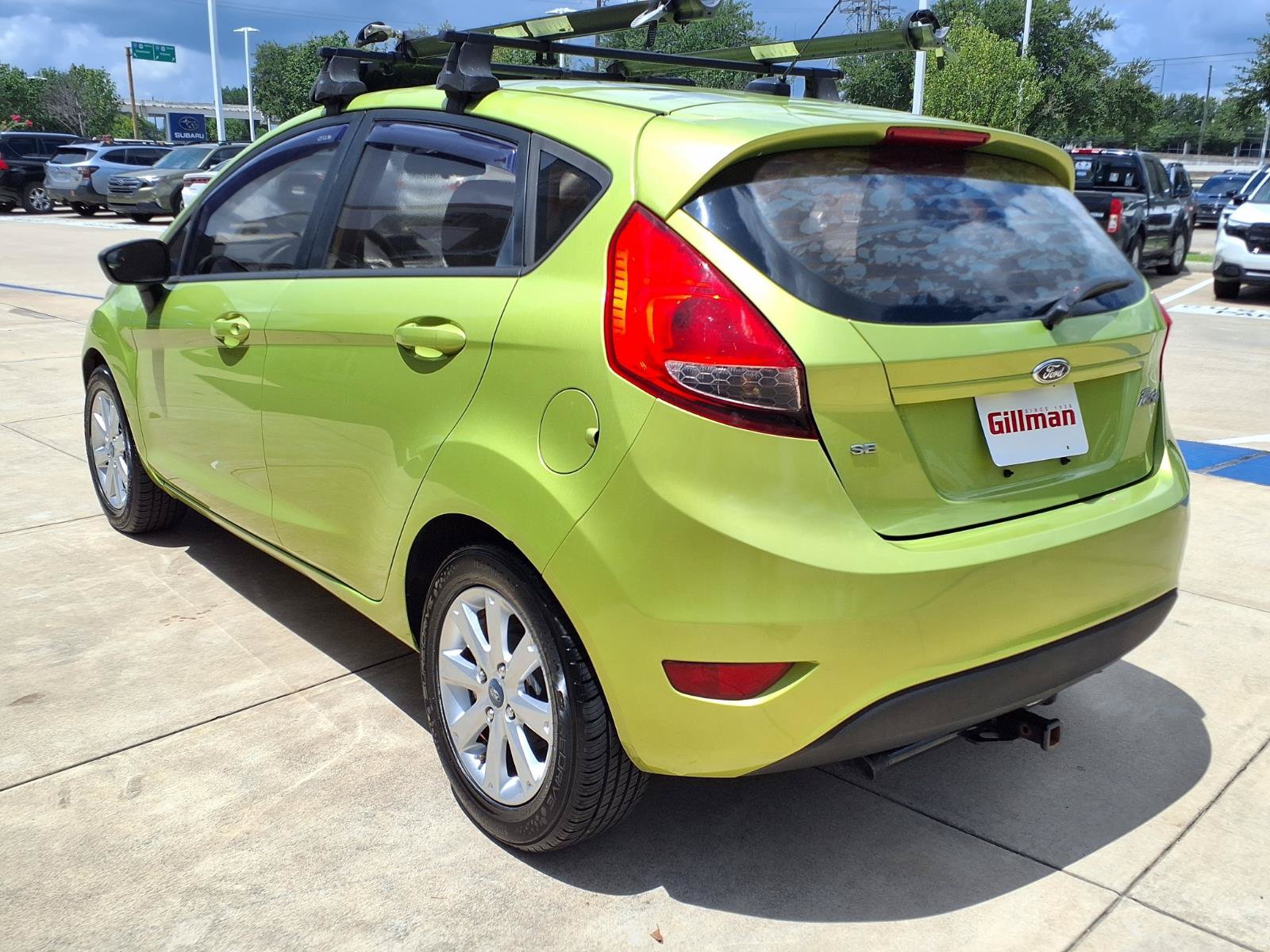 Used 2012 Ford Fiesta SE FWD image 3