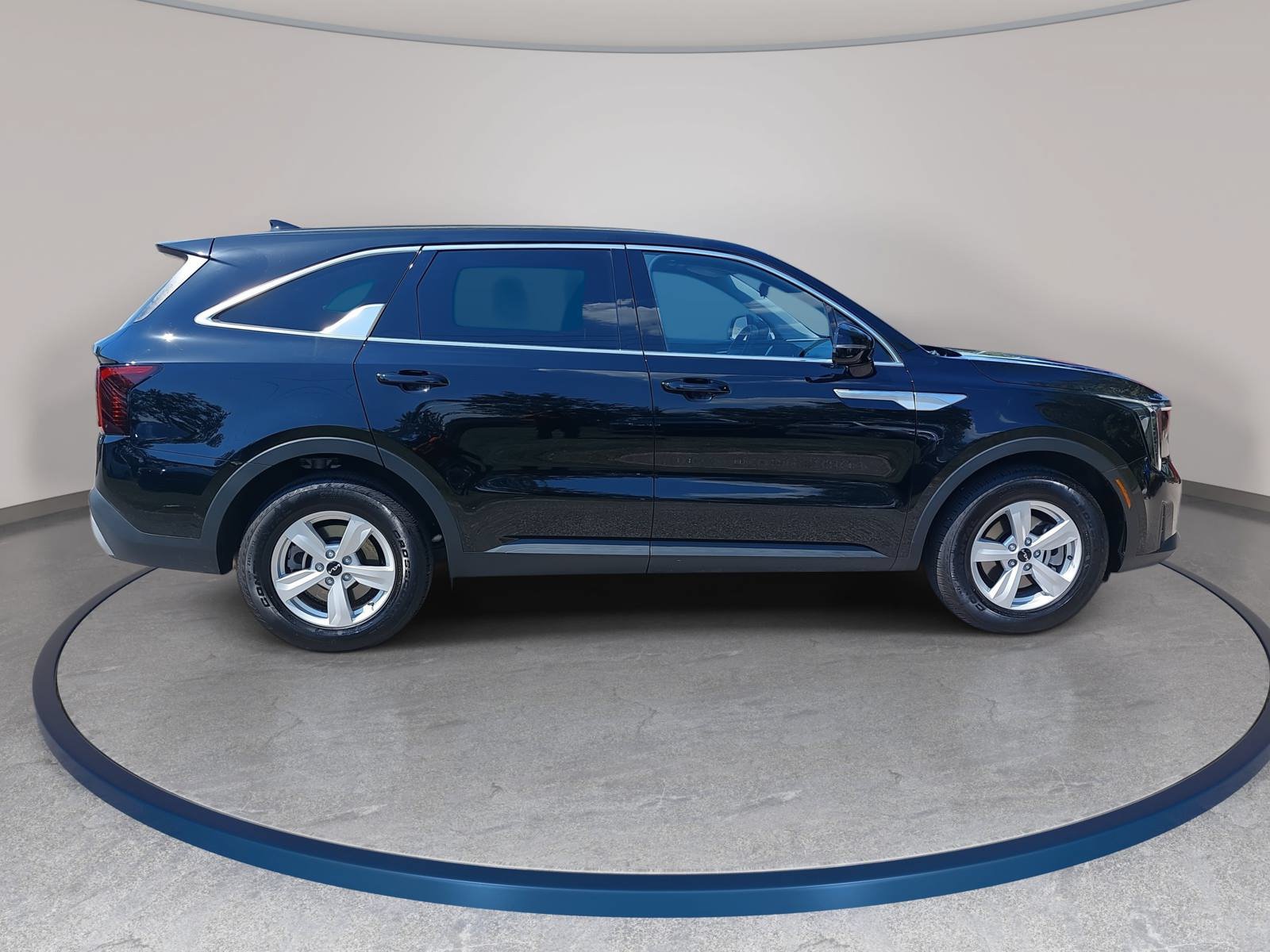 New 2026 Kia Sorento LX FWD image 4