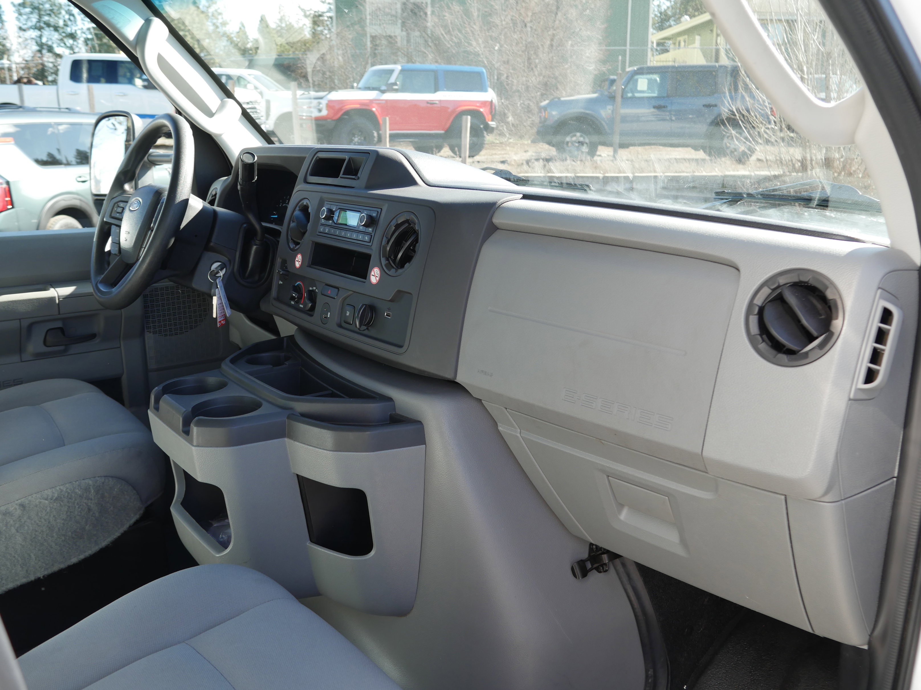 Certified 2024 Ford E-450 and Econoline 450 Super Duty image 16