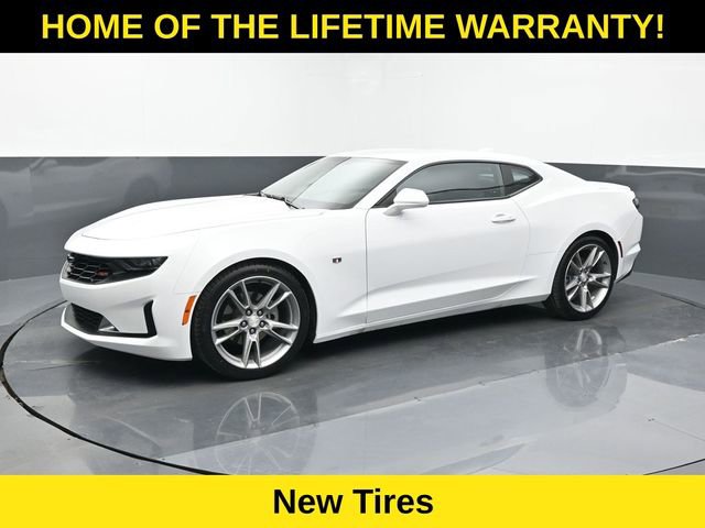 Used 2021 Chevrolet Camaro LT w/ RS Package RWD image 2