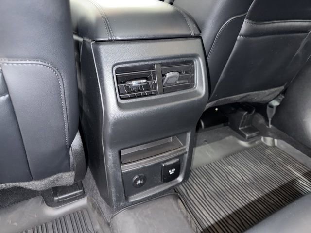 Used 2024 Ford Edge SEL w/ Convenience Package image 36