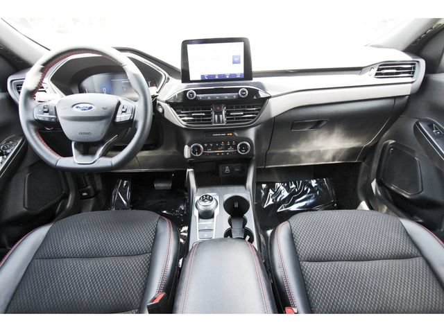 Certified 2025 Ford Escape ST-Line Select AWD/4WD image 8