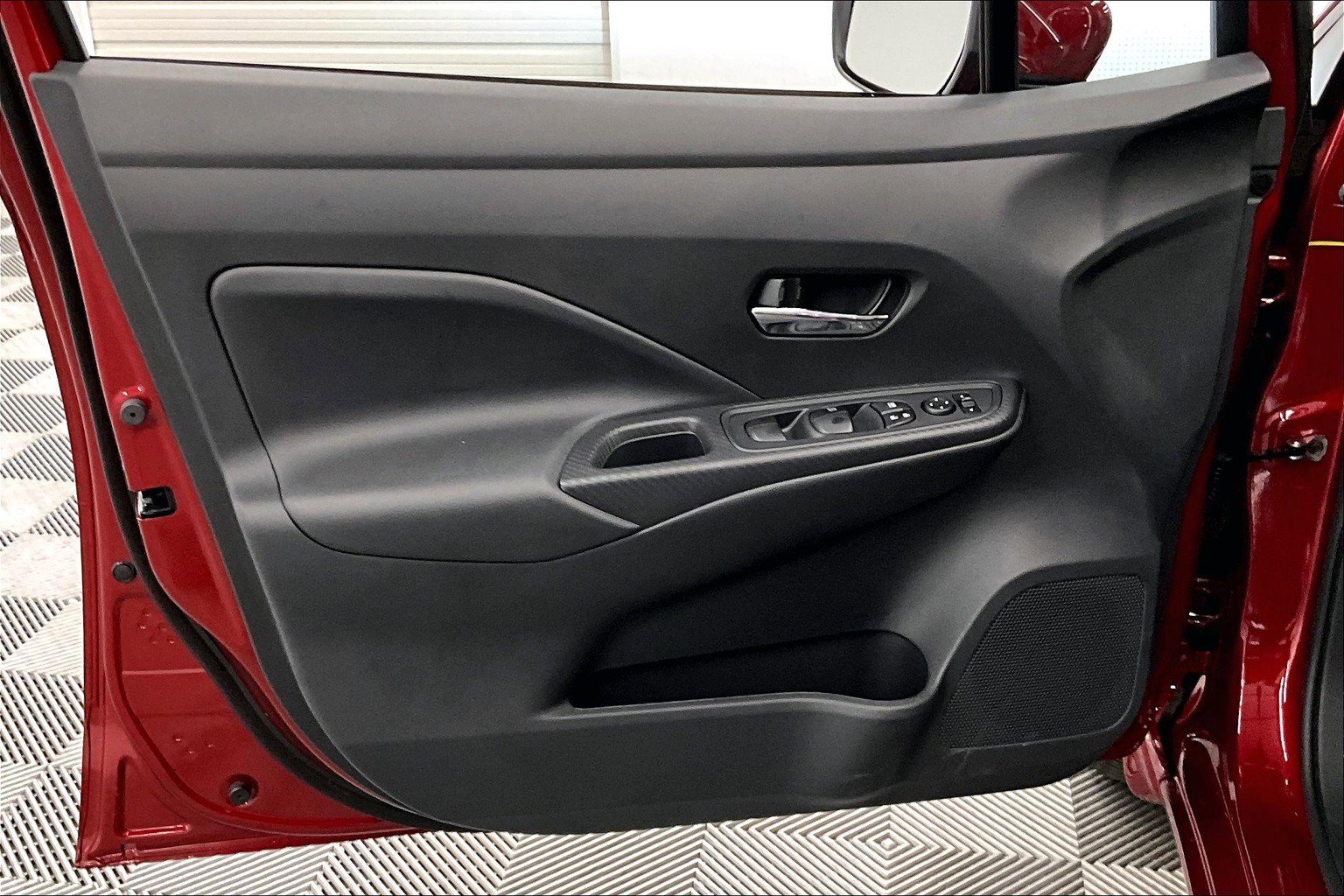 New 2025 Nissan Versa SV w/ Trunk Package FWD image 58