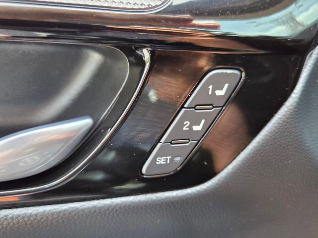 Used 2023 Honda CR-V EX-L image 32