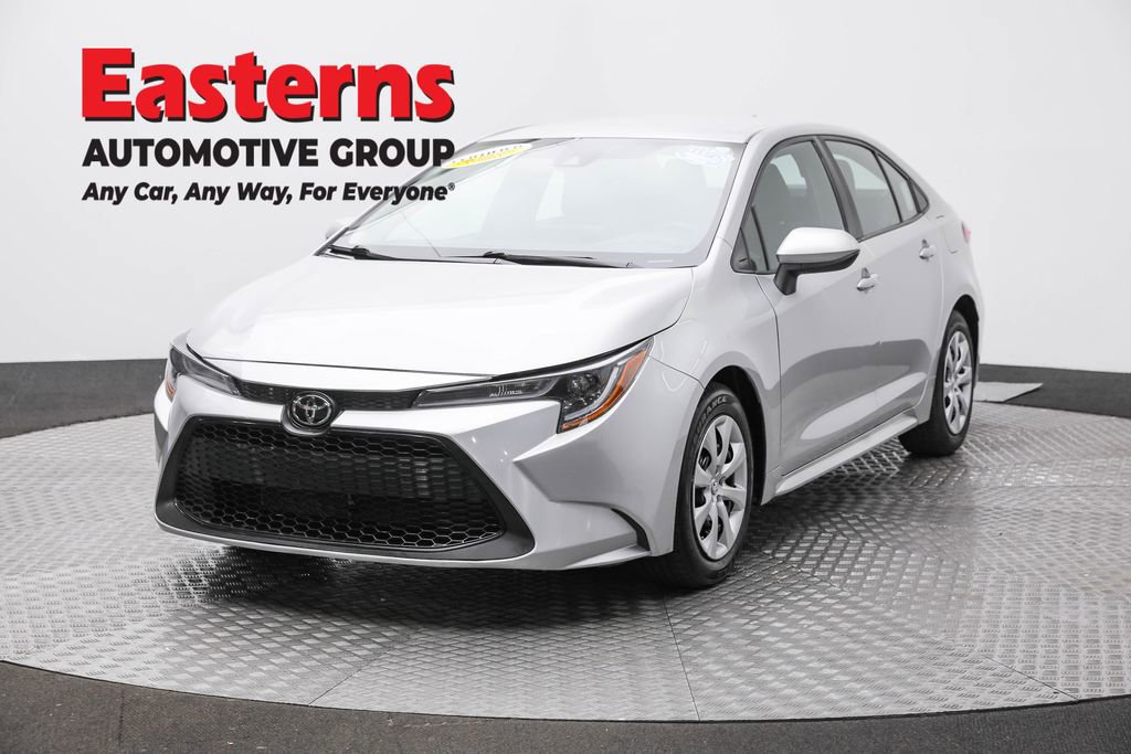 Used 2021 Toyota Corolla LE w/ Protection Package (TMS) FWD image 1