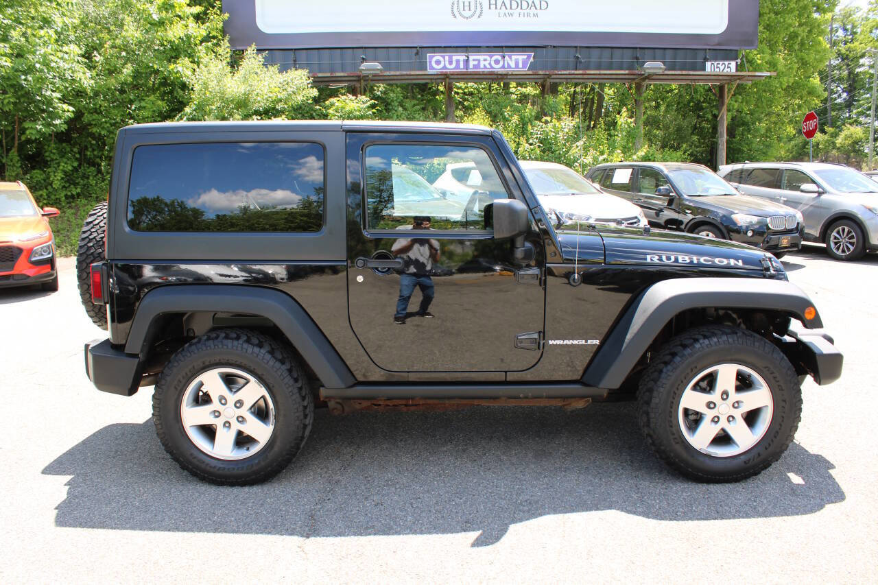 Used 2011 Jeep Wrangler Rubicon w/ Dual Top Group AWD/4WD image 5
