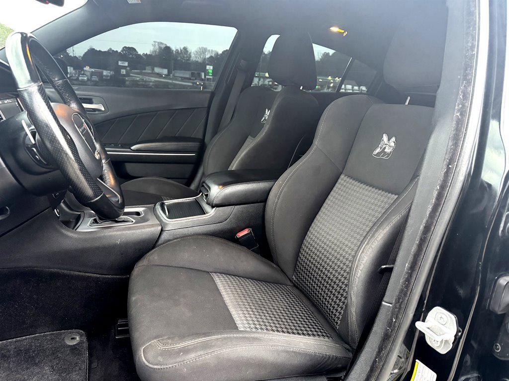 Used 2019 Dodge Charger Scat Pack image 3