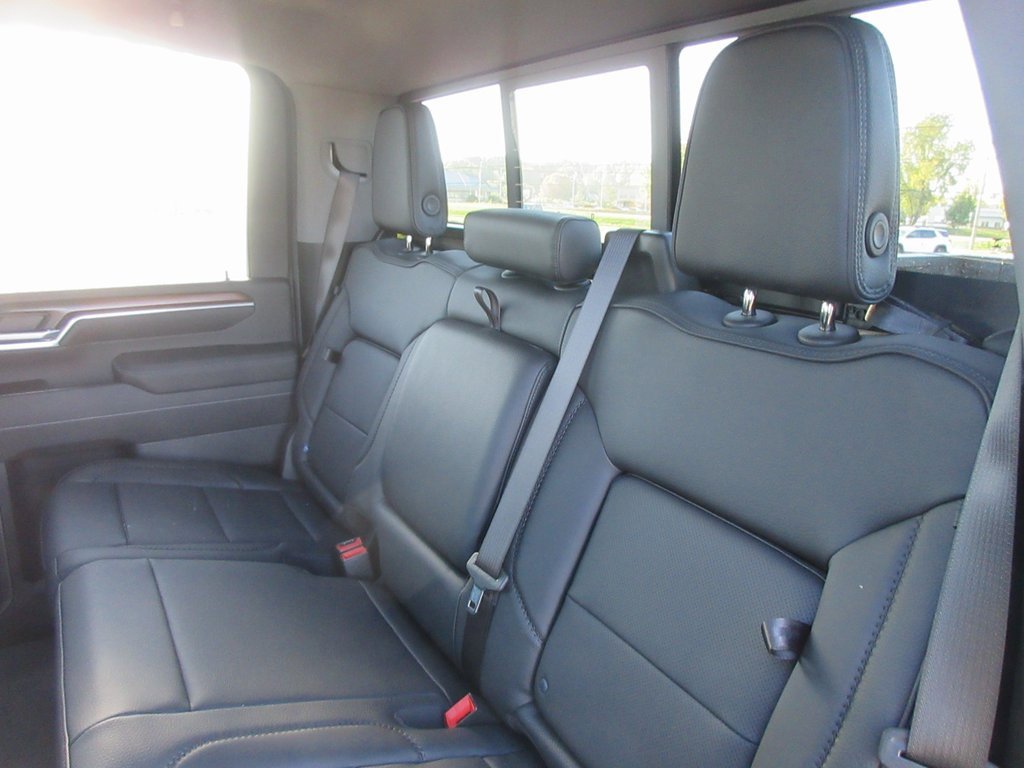 New 2026 GMC Sierra 3500 Denali w/ Denali Reserve Package image 15