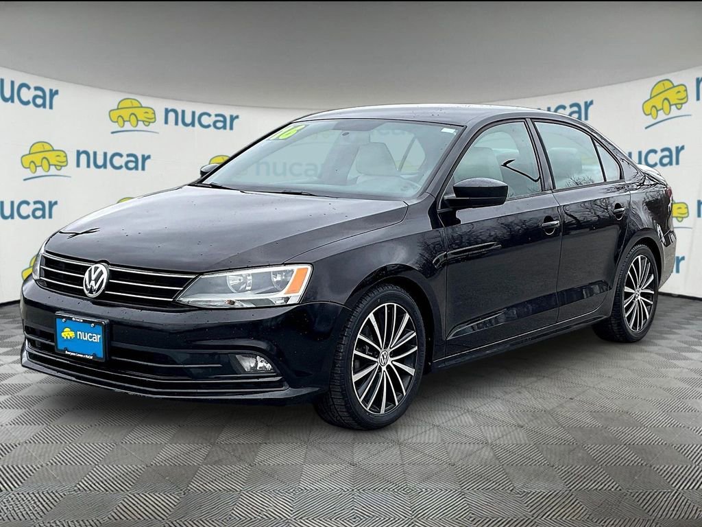 Used 2016 Volkswagen Jetta Sport image 3