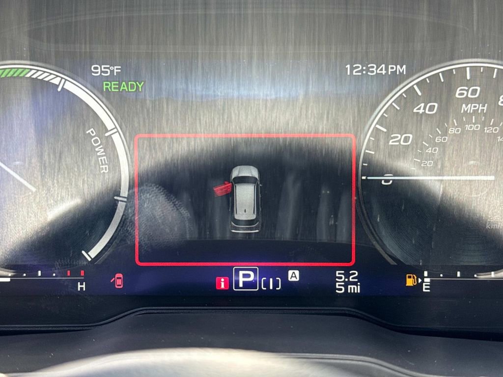 New 2025 Subaru Forester Limited w/ Popular Package image 30