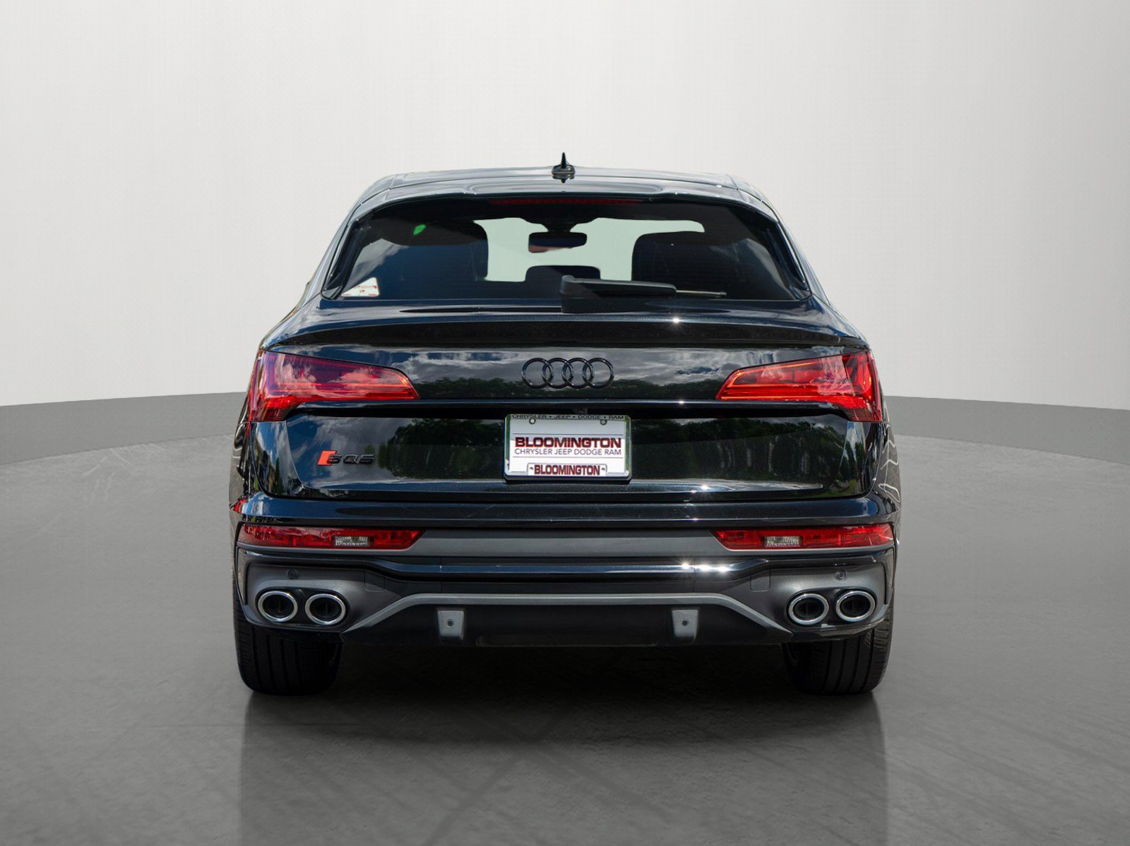 Used 2024 Audi SQ5 Prestige AWD/4WD image 6