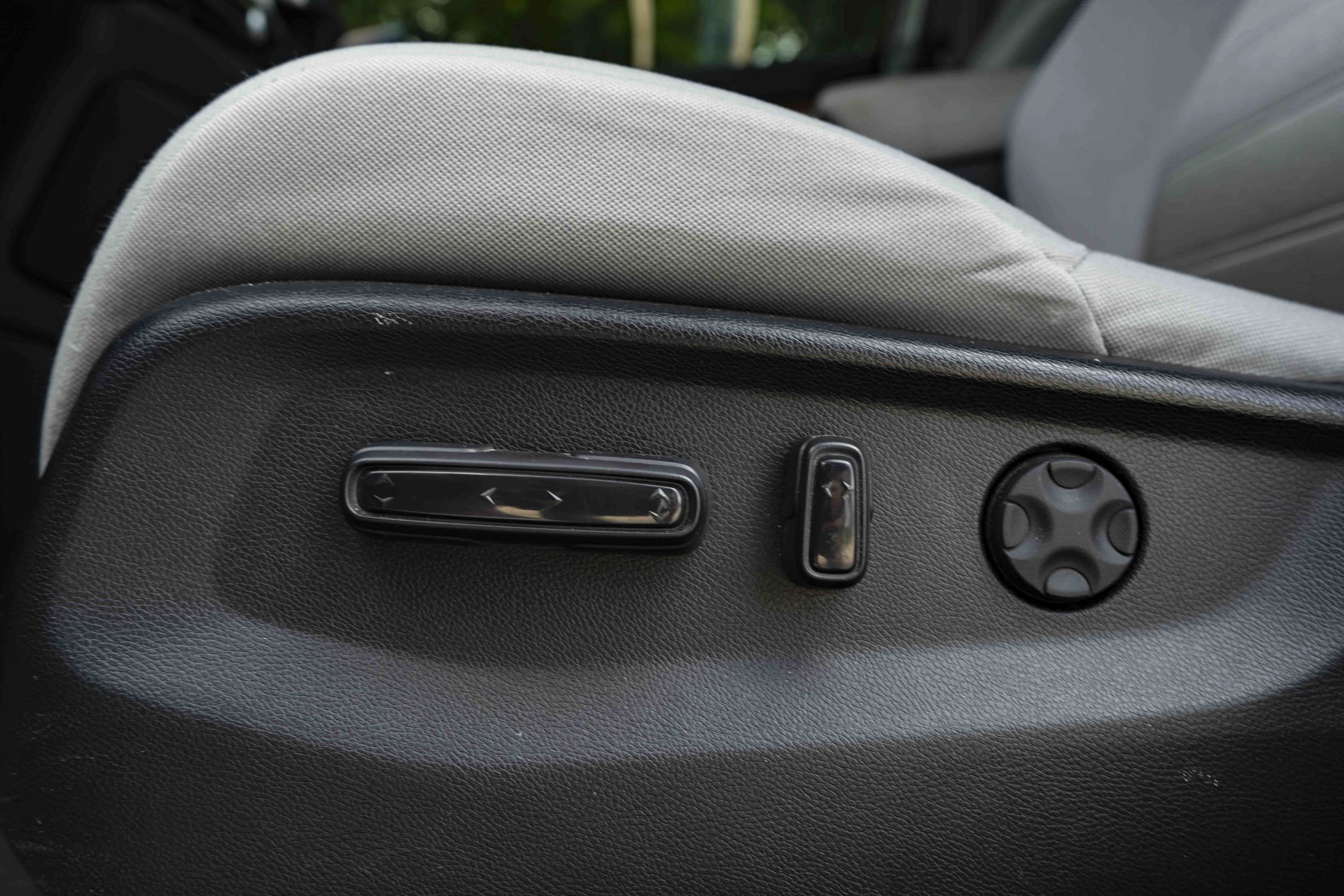 Used 2022 Honda CR-V EX image 39