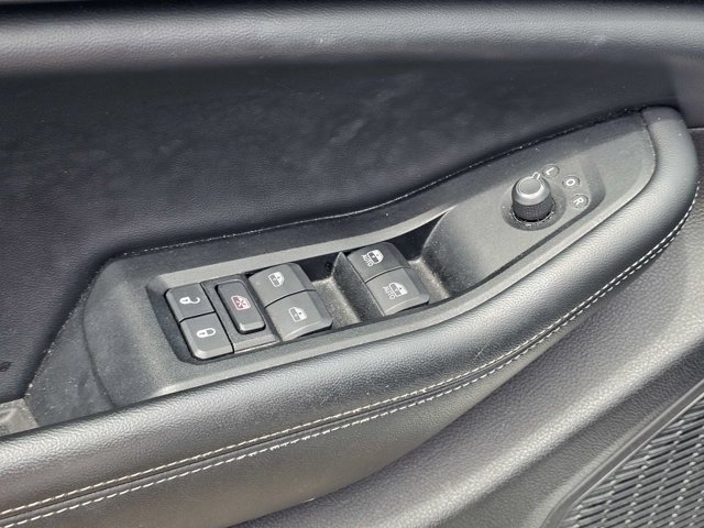 Used 2024 Jeep Grand Cherokee Altitude AWD/4WD image 15